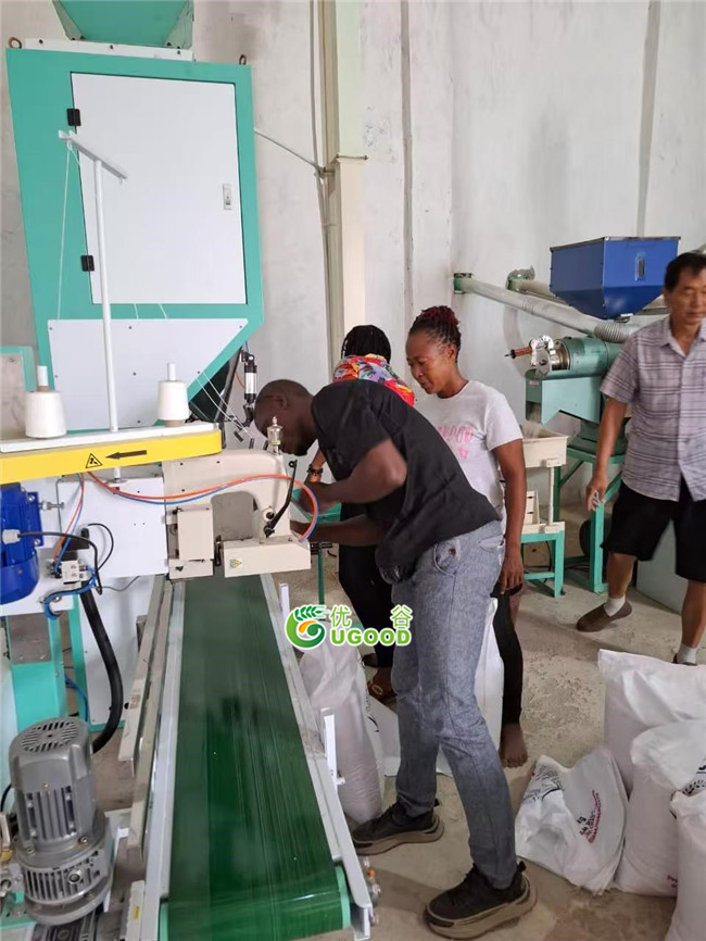 Congratulations on the successful installation of the rice production line in Liberia
