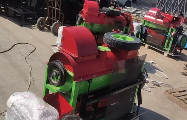 Chia Threshers Shipped to Rwanda