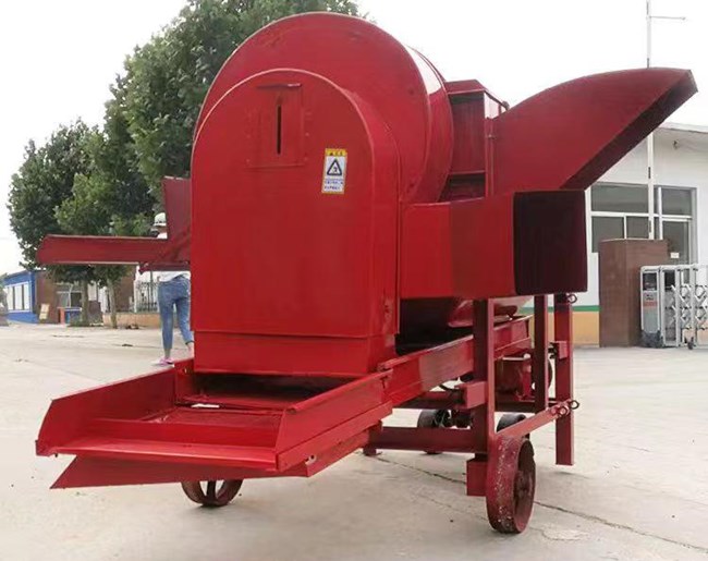 Castor Beans Threshing Cleaning Machine