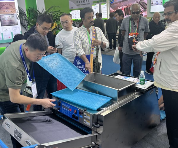 Rice Paddy Nursery Sowing Machine Semi Automatic Seeding Machine